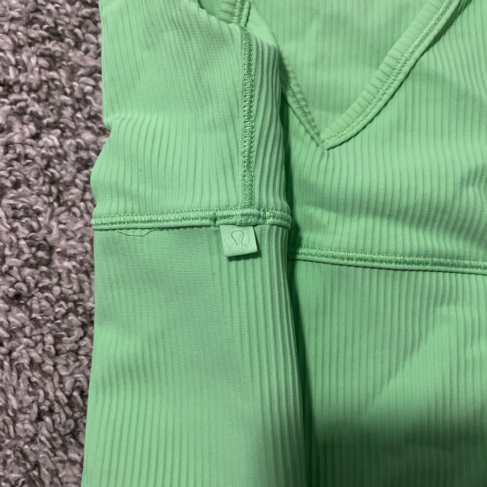 Vibrant Green Ribbed Tank Top - Picture 4 of 4